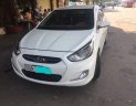 Hyundai Accent MT 2013 - Cần bán gấp Hyundai Accent MT năm sản xuất 2013, màu trắng, nhập khẩu Hàn Quốc chính chủ