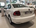 Volkswagen Polo 2018 - Cần bán Volkswagen Polo Sedan 1.6AT 6 cấp số, model 2018, xe nhập khẩu chính hãng