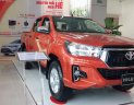 Toyota Hilux 2018 - Bán ô tô Toyota Hilux đời 2018, màu cam, nhập khẩu, xe giao ngay, giá tốt nhất miền Nam