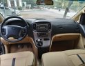 Hyundai Grand Starex 2016 - Bán Hyundai Grand Starex đời 2016, màu bạc, nhập khẩu nguyên chiếc giá cạnh tranh