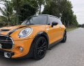 Mini Cooper S 2017 - Cần bán Mini Cooper S năm sản xuất 2017, màu vàng, nhập khẩu nguyên chiếc như mới