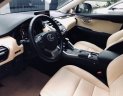 Lexus NX 300 2017 - Cần bán xe Lexus NX300 năm 2017, màu trắng, nhập khẩu nguyên chiếc