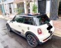 Mini Cooper S 2008 - Bán ô tô Mini Cooper S model 2009, màu kem (be), xe nhập, giá tốt