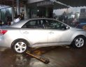 Kia Cerato  MT 2009 - Cần bán Kia Cerato MT 2009, màu bạc, xe đẹp