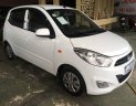 Hyundai i10  MT 2013 - Cần bán gấp Hyundai i10 MT năm 2013, màu trắng, nhập khẩu, nội ngoại thất máy móc ổn hết