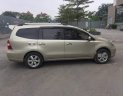 Nissan Grand livina  AT 2011 - Cần bán Nissan Grand livina năm 2011, màu vàng, chính chủ