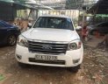 Ford Everest     AT   2010 - Cần bán Ford Everest 2010 số tự động màu trắng, xe nhà đang sử dụng