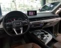 Audi Q7 3.0 2016 - Cần bán Audi Q7 3.0L, SX 2016, màu vàng, nhập khẩu nguyên chiếc