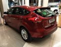 Ford Focus 2018 - Cần bán xe Ford Focus sản xuất năm 2018, màu đỏ, giá chỉ 656 triệu