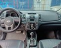 Kia Forte 1.6AT 2011 - Bán Kia Forte 1.6AT đời 2011, màu đen, giá chỉ 430 triệu