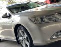 Toyota Camry 2.5Q 2013 - Bán Toyota Camry 2.5Q sản xuất 2013, màu vàng, đăng ký tháng 09/2013