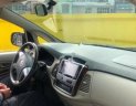 Toyota Innova 2.0V 2014 - Bán Toyota Innova 2.0V 2014, màu vàng, giá tốt