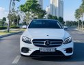 Mercedes-Benz E class E300 2017 - Cần bán Mercedes-Benz E300 class, đăng ký lần đầu 2017, màu trắng nhập từ Nhật