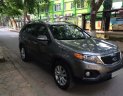 Kia Sorento 2.4AT  2011 - Nhà mình cần bán chiếc xe Kia Sorento đời 2011 số tự động, màu xám