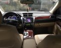 Toyota Camry 2.0E 2013 - Cần bán lại xe Toyota Camry 2.0E năm 2013, màu đen còn mới