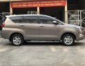 Toyota Innova E 2018 - Bán xe Innova E Tháng 7/2018, chính chủ cavet, full option