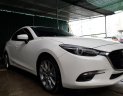 Mazda 3 2.0 2018 - Cần bán Mazda 3 2.0 đời 2018, màu trắng, 745tr