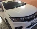 Honda City 2017 - Bán ô tô Honda City sản xuất năm 2017, màu trắng xe gia đình, giá tốt