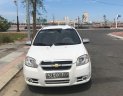 Chevrolet Aveo 2011 - Cần bán gấp Chevrolet Aveo đời 2011, màu trắng xe gia đình