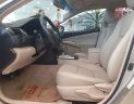 Toyota Camry   2.0E   2014 - Bán Toyota Camry 2.0E sản xuất 2014, màu vàng chính chủ