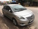 Toyota Vios E 2010 - Cần bán xe Toyota Vios E năm sản xuất 2010, màu bạc