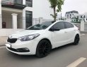 Kia K3 2015 - Bán ô tô Kia K3 đời 2015, màu trắng xe gia đình 