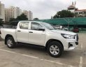 Toyota Hilux 2.4E 4x2 AT 2019 - Bán xe Toyota Hilux AT 2019, màu trắng, nhập khẩu, 695 triệu