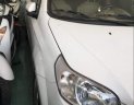 Chevrolet Aveo 2016 - Cần bán Chevrolet Aveo năm 2016, màu trắng mới chạy 14.000km, giá tốt