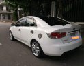 Kia Forte 2011 - Cần bán gấp Kia Forte đời 2011, màu trắng
