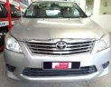 Toyota Innova E 2013 - Bán Innova 2013/ ĐK 2014- Xe chất như hình