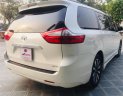 Toyota Sienna Limidted 2018 - Bán xe Toyota Sienna Limidted sx 2018, màu trắng, siêu lướt 12.000km