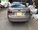 Ford Fiesta 2012 - Bán Ford Fiesta 2012 tự động màu bạc xe đi kỹ như mới