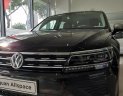 Volkswagen Tiguan Allspace 2019 - Bán ô tô Volkswagen Tiguan Allspace đời 2019, màu đen, nhập khẩu  