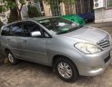 Toyota Innova MT 2011 - Cần bán gấp Toyota Innova MT sản xuất 2011, màu bạc 