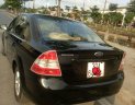 Ford Focus 2010 - Cần vốn làm ăn cần bán gấp đi Ford Focus 2010, xe gia đình