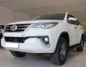 Toyota Fortuner 2017 - Bán Toyota Fortuner máy dầu đời 2017, màu trắng, xe nhập