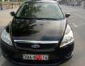 Ford Focus 2010 - Cần vốn làm ăn cần bán gấp đi Ford Focus 2010, xe gia đình