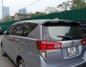 Toyota Innova 2017 - Bán xe Toyota Innova đời 2017, màu bạc giá cạnh tranh