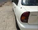 Daewoo Lanos   2003 - Cần bán xe Daewoo Lanos đời 2003, màu trắng, nhập khẩu nguyên chiếc, 100 triệu