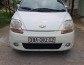 Chevrolet Spark  MT 2010 - Cần bán chiếc xe Spark đời 2010 màu trắng, lốp mới cả dàn