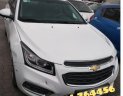 Chevrolet Cruze AT 2017 - Bán đấu giá xe Chevrolet Cruze AT sản xuất 2017, màu trắng xe gia đình, giá tốt 480tr