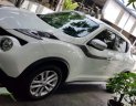 Nissan Juke 2015 - Cần bán gấp Nissan Juke sản xuất năm 2015, màu trắng đẹp như mới, 745 triệu