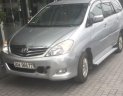 Toyota Innova V 2009 - Cần bán lại xe Toyota Innova V năm sản xuất 2009, màu bạc số tự động, giá 415tr