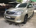 Toyota Innova V 2009 - Bán Toyota Innova V 2009, màu vàng cát, số tự động, giá 395tr