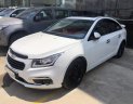 Chevrolet Cruze LTZ AT 2017 - Cần bán gấp Chevrolet Cruze LTZ AT đời 2017, màu trắng, nhập khẩu, xe đi gia đình nên chạy ít