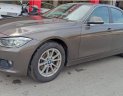 BMW 3 Series 320i 2015 - Bán ô tô BMW 3 Series 320i đời 2015, màu nâu havana, xe nhập, giá tốt