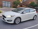 Ford Focus 2017 - Cần bán lại xe Ford Focus năm sản xuất 2017, màu trắng