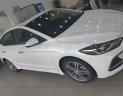 Hyundai Elantra 1.6 AT Sport Turbo 2019 - Hyundai Elantra 1.6 AT Sport Turbo, trắng, giao ngay, hỗ trợ vay ngân hàng, LH: 0903106566