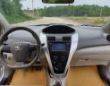 Toyota Vios    E   2013 - Bán Toyota Vios E sản xuất 2013, màu bạc, thân vỏ nội thất còn đẹp