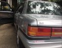 Toyota Camry 1988 - Gia đình bán xe Toyota Camry sản xuất 1988, màu bạc, còn zin